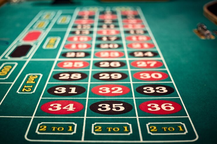 Penawaran bonus mingguan dengan grafis neon futuristik di situs lord88